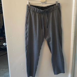 Lululemon on the fly 7/8 length pants
